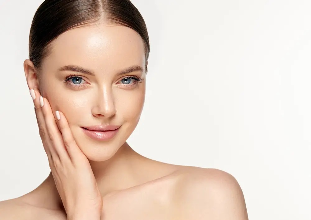 پوست سالم و شاداب علاوه‌بر زیبایی، باعث افزایش اعتمادبه‌نفس می‌شود