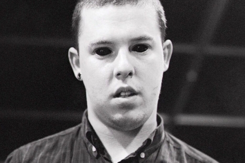 الکساندر مک کوئین