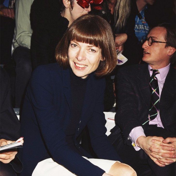 آنا وینتور و زندگی حرفهای در دفتر کارش